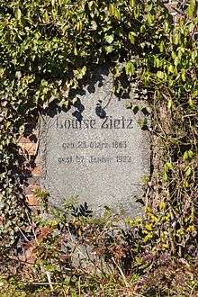 Grave of Luise Zietz.