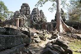 Banteay Kdei 1 Cambodia.jpg