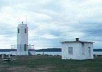 Browns Point Lighthouse & Keeper's Cottage