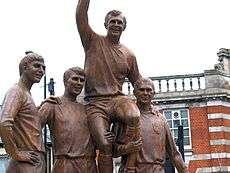 West Ham Champions statue