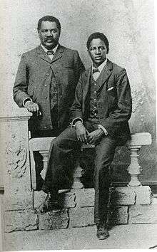 John Tengo Jabavu and his son Davidson Don Tengo, around 1903