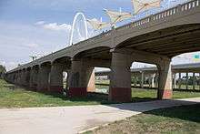 Lamar-McKinney Bridge