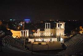 Nightly Ancient Roman theatre, Plovdiv, Bulgaria 6.jpg