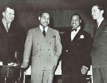 Robert Goffin with Benny Carter, Louis Armstrong and Leonard Feather in 1942